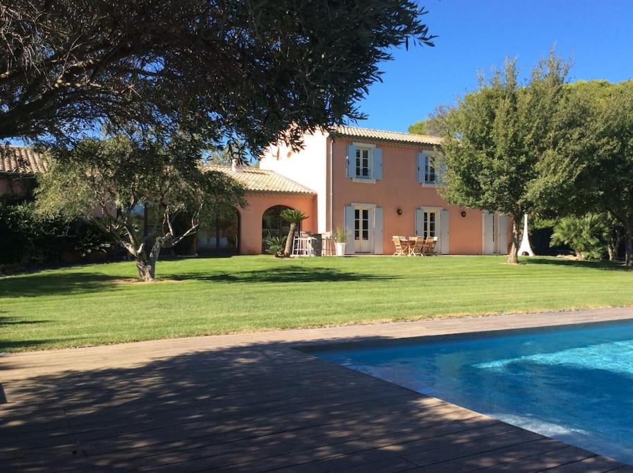 Bastide Languedocienne De Standing - Pezenas Le Clos De L'Amandier Exterior photo